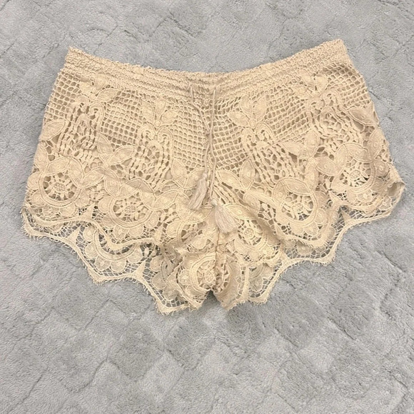 Express Bohemian Crochet Embroidered Tassel Tie Waistband Low Rise Microshorts S - Picture 1 of 7